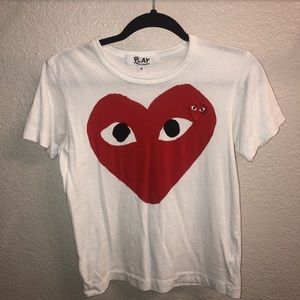 COMME des GARÇONS